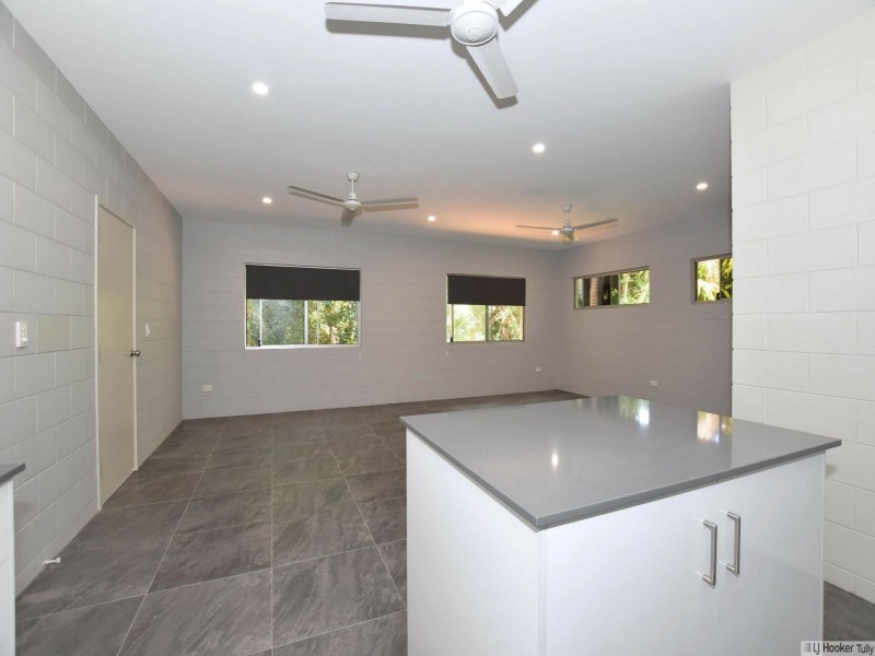 1 Bunting Street, Wongaling Beach QLD 4852