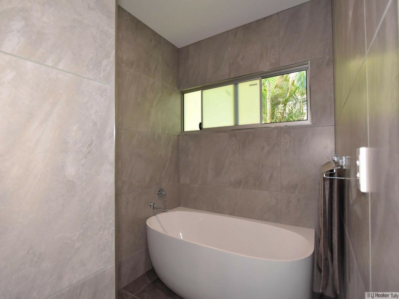 1 Bunting Street, Wongaling Beach QLD 4852