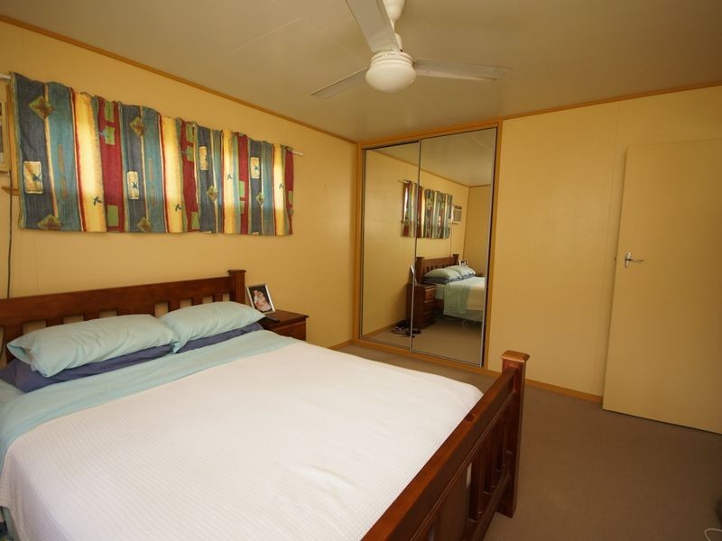 4 Cairns Street, Tully QLD 4854