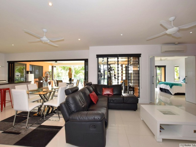 18 Royal Palm Avenue, Cardwell QLD 4849