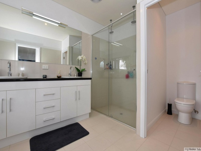 18 Royal Palm Avenue, Cardwell QLD 4849