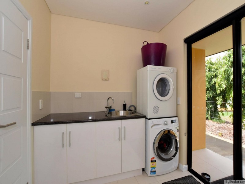 18 Royal Palm Avenue, Cardwell QLD 4849