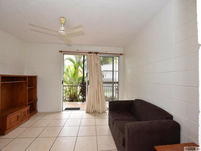 2/25 Victoria Street, Cardwell QLD 4849