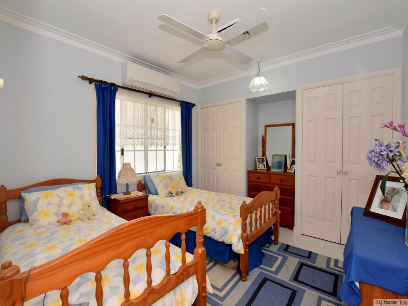 67 Taylor Street, Tully Heads QLD 4854