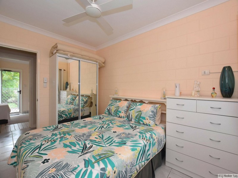 67 Taylor Street, Tully Heads QLD 4854