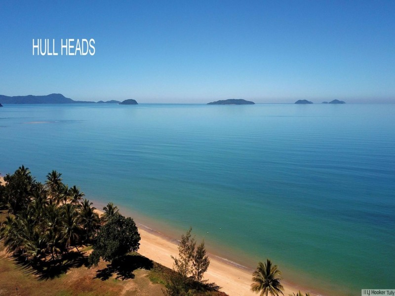 67 Taylor Street, Tully Heads QLD 4854