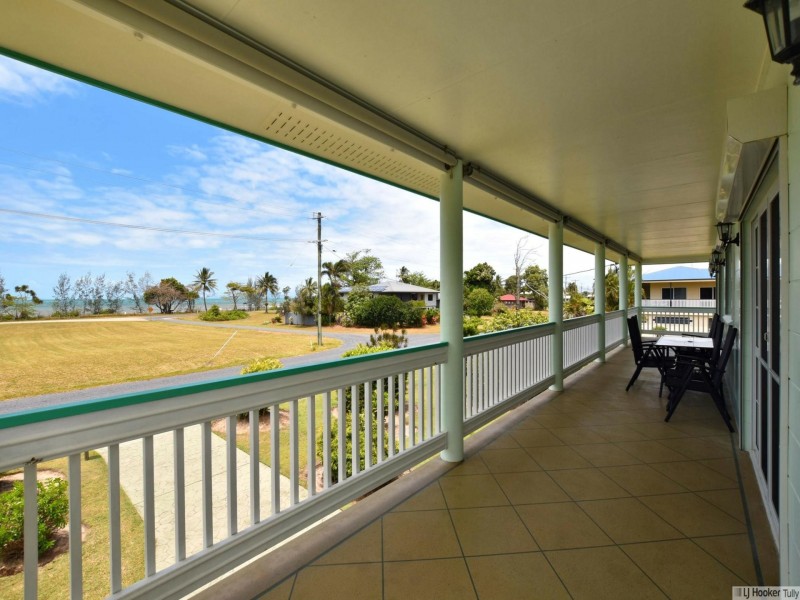 67 Taylor Street, Tully Heads QLD 4854