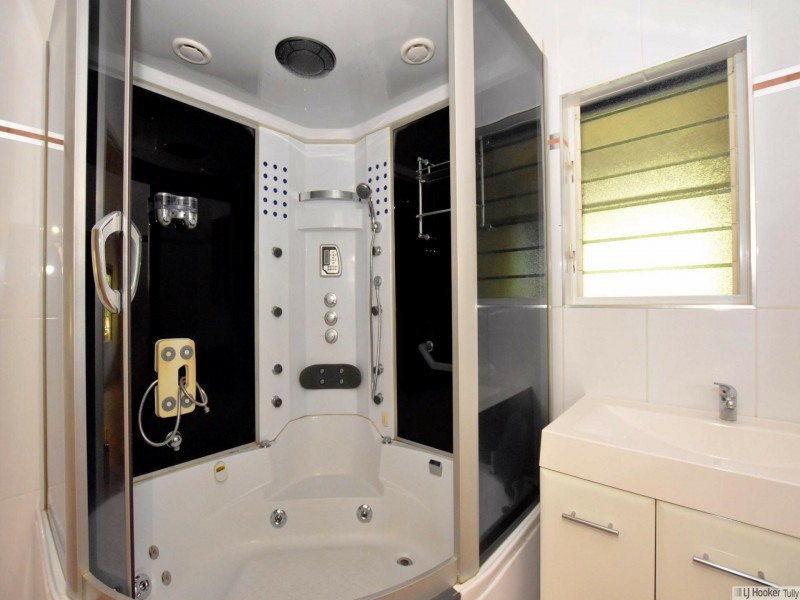 6 Lloyd Bell Road, Merryburn QLD 4854