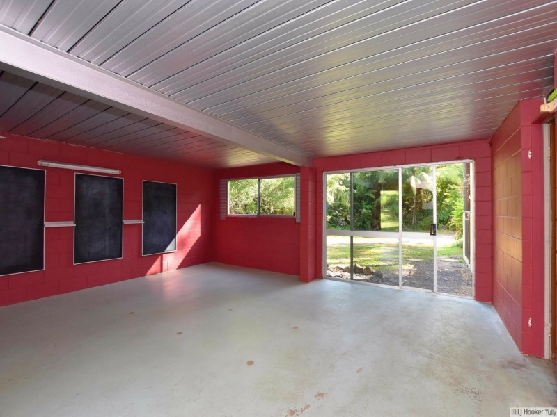 6 Lloyd Bell Road, Merryburn QLD 4854