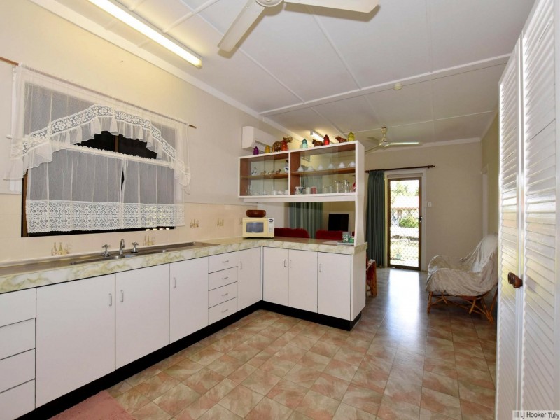26 Glasgow Street, El Arish QLD 4855