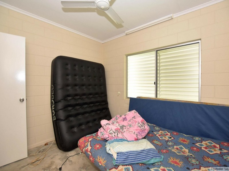 31 Taylor Street, Tully Heads QLD 4854