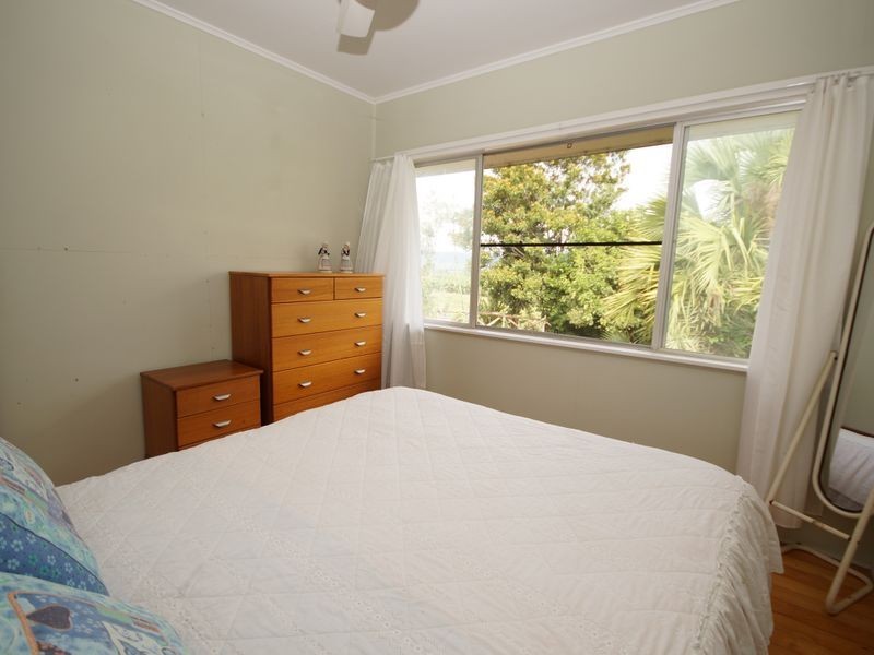 54 Kinjun Road, Tully QLD 4854