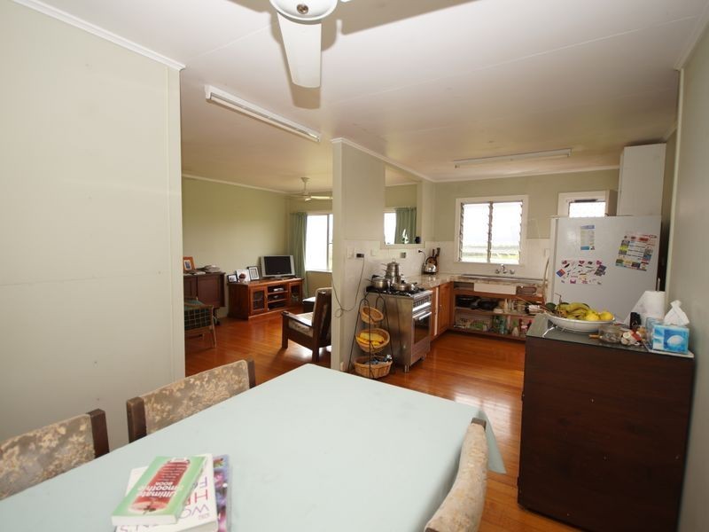 54 Kinjun Road, Tully QLD 4854