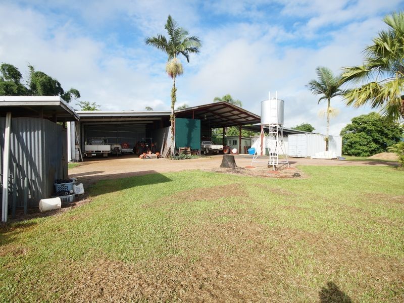 54 Kinjun Road, Tully QLD 4854