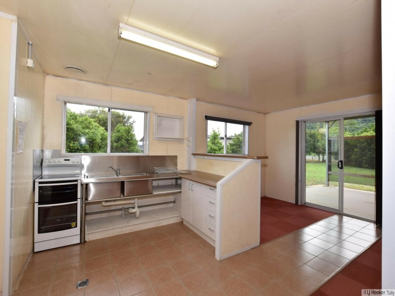 126 -128 Bryant Street, Tully QLD 4854