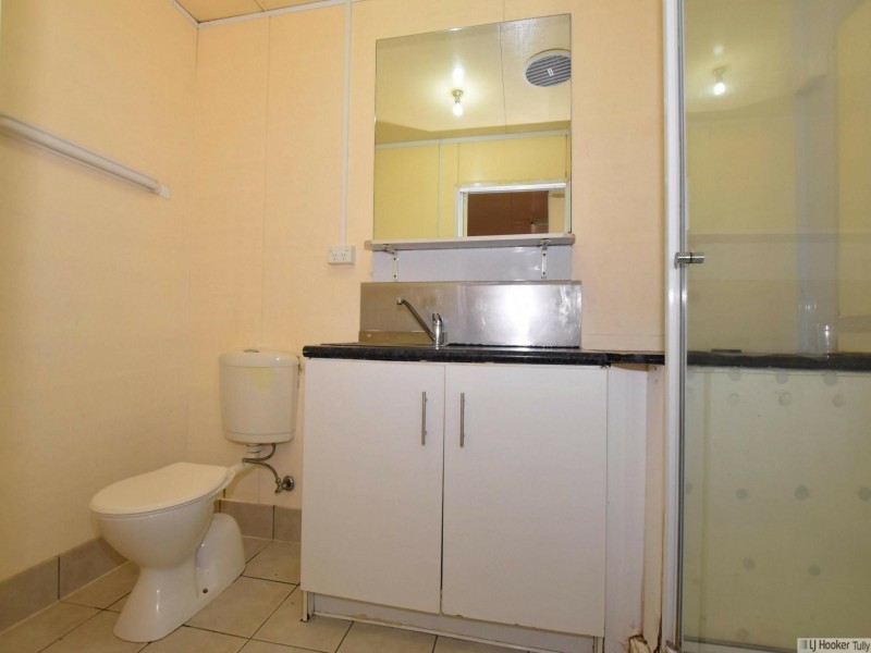 126 -128 Bryant Street, Tully QLD 4854