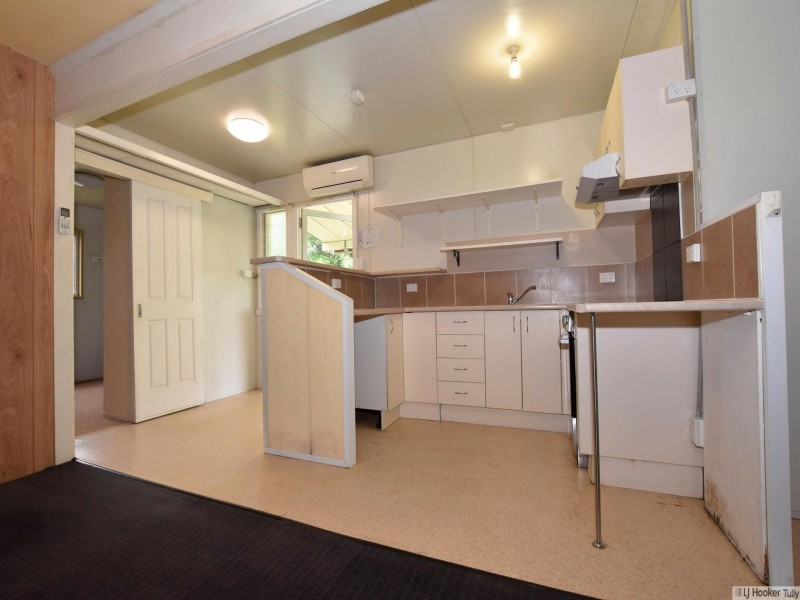 126 -128 Bryant Street, Tully QLD 4854