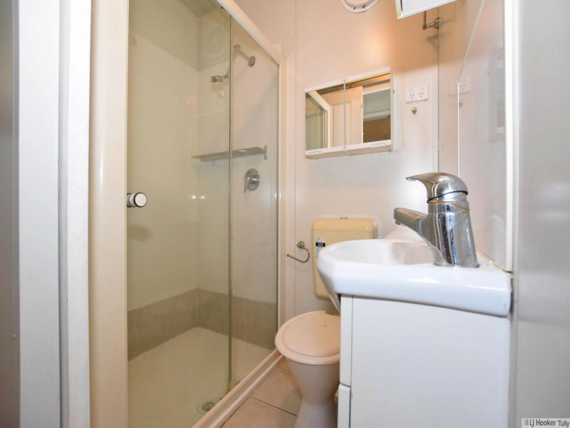 126 -128 Bryant Street, Tully QLD 4854