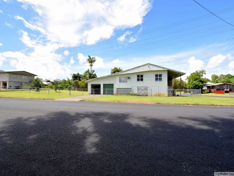 2 Blackman Street, Tully QLD 4854