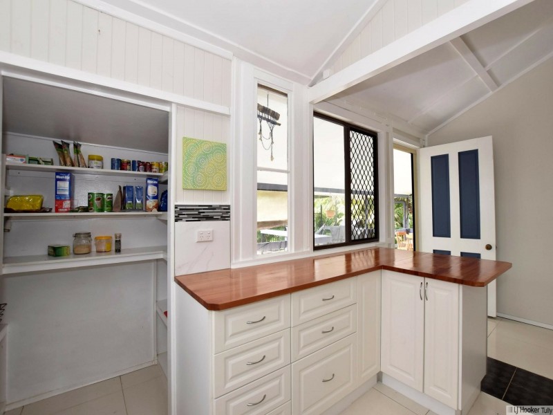 4 Walter Lever Estate Road, Silkwood QLD 4856