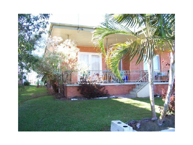 1 Still St, Tully QLD 4854