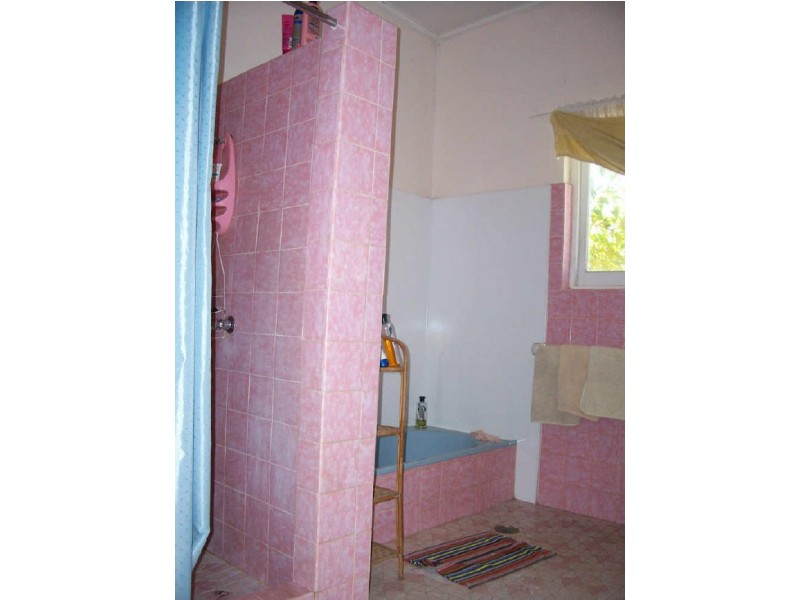 1 Still St, Tully QLD 4854