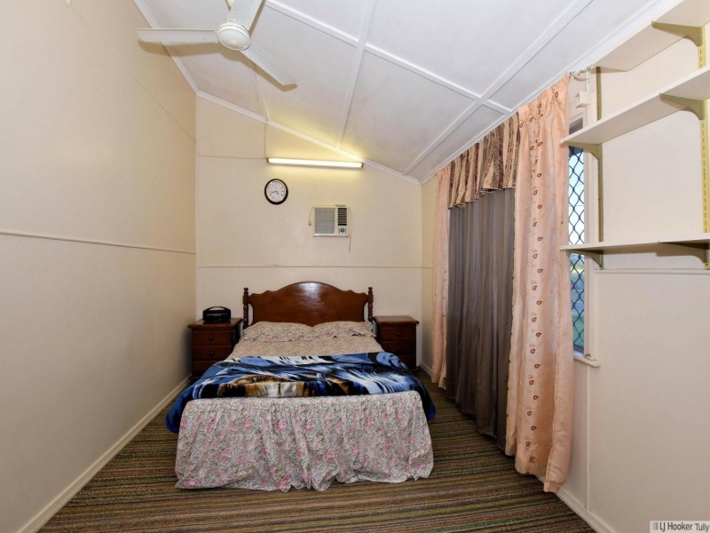 11 Murray Street, Tully QLD 4854