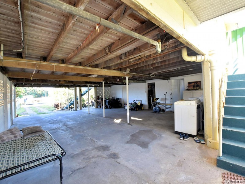 11 Murray Street, Tully QLD 4854