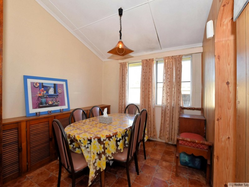 11 Murray Street, Tully QLD 4854