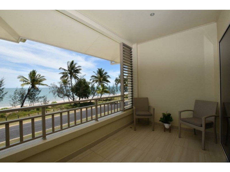 2/50 Kennedy Esplanade, South Mission Beach QLD 4852