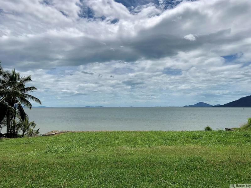 117 Keith Williams Drive, Cardwell QLD 4849