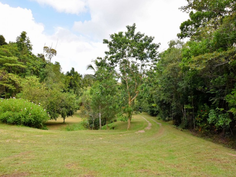 141 Banfield Road, Granadilla QLD 4855