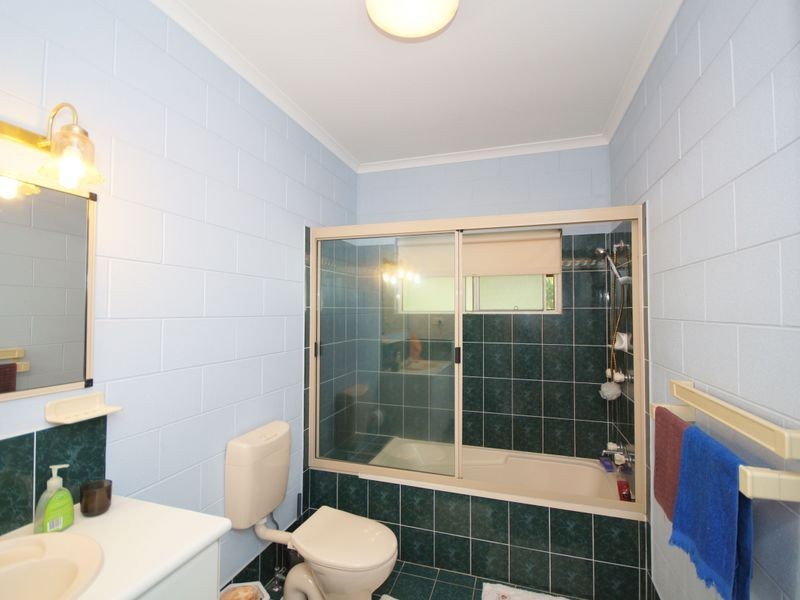 8 Dunkalli Cresent, Wongaling Beach QLD 4852