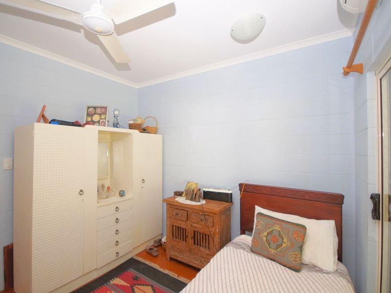 8 Dunkalli Cresent, Wongaling Beach QLD 4852