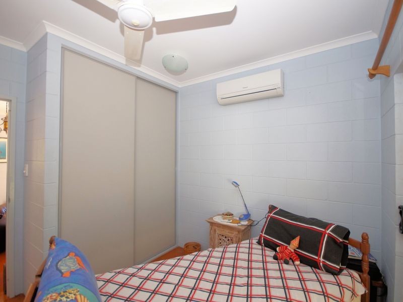 8 Dunkalli Cresent, Wongaling Beach QLD 4852