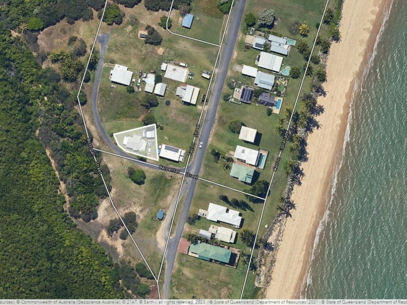 2 Costigan Street, Tully Heads QLD 4854