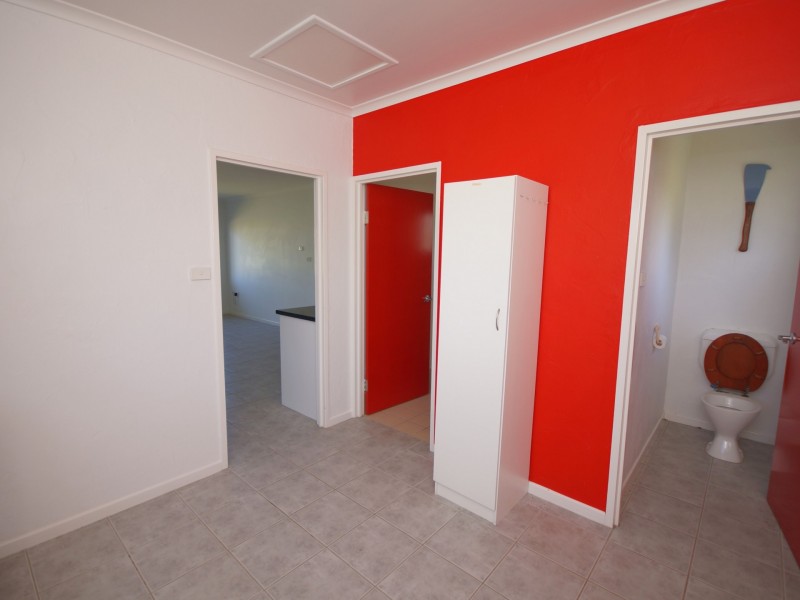 2 Costigan Street, Tully Heads QLD 4854