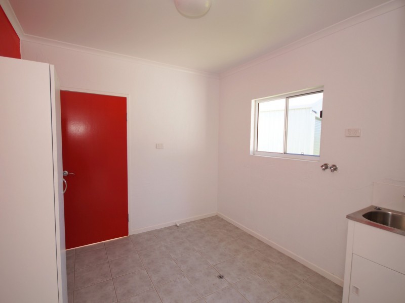 2 Costigan Street, Tully Heads QLD 4854