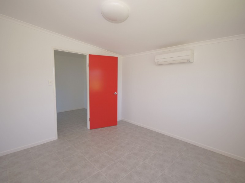 2 Costigan Street, Tully Heads QLD 4854