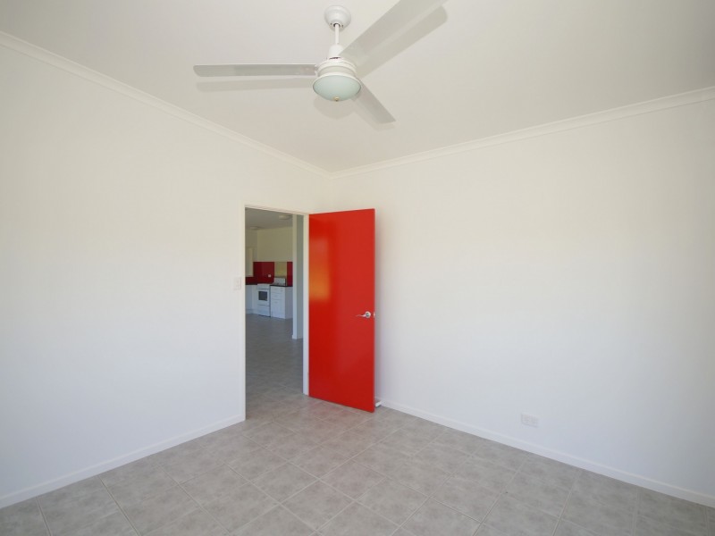 2 Costigan Street, Tully Heads QLD 4854