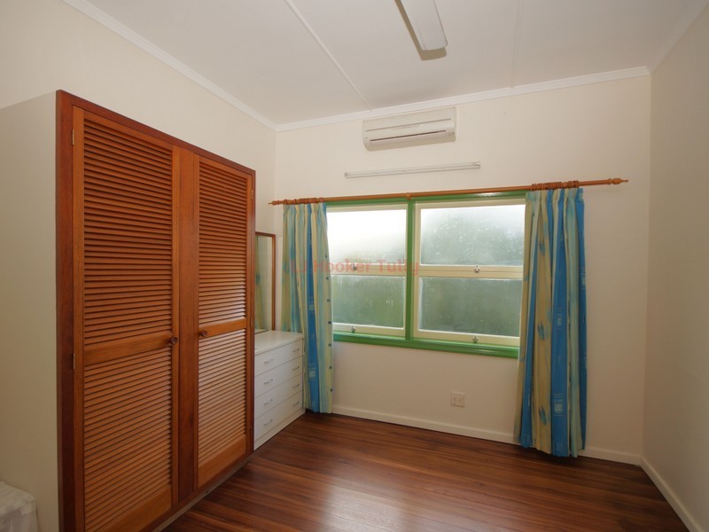 13 Plumb Street, Tully QLD 4854