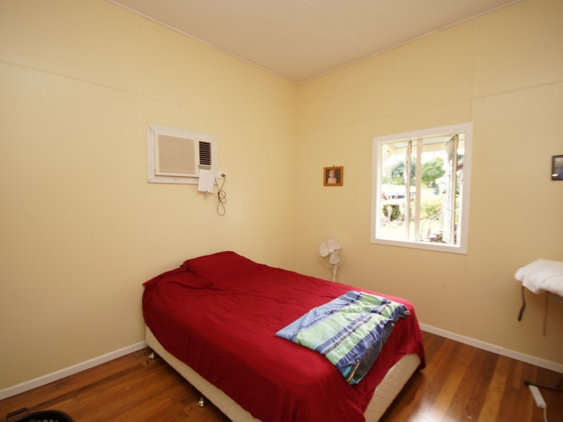 8 Brannigan Street, Tully QLD 4854