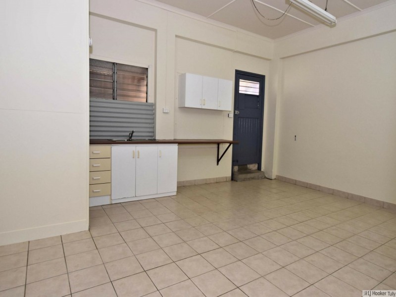 45 Bryant Street, Tully QLD 4854