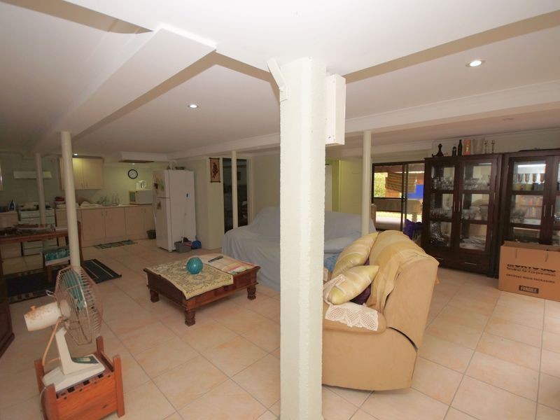 26 Hyatt Street, Tully QLD 4854