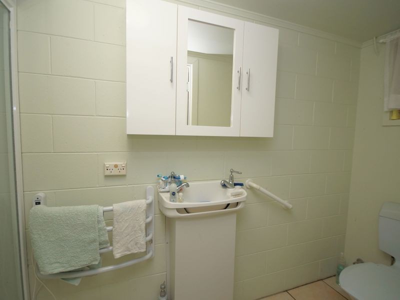 26 Hyatt Street, Tully QLD 4854