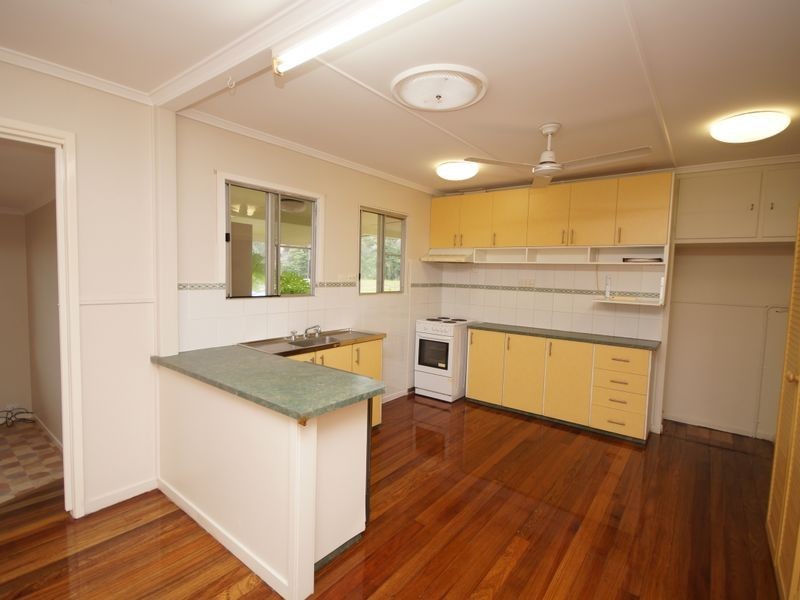 15 Millwood Street, Tully QLD 4854