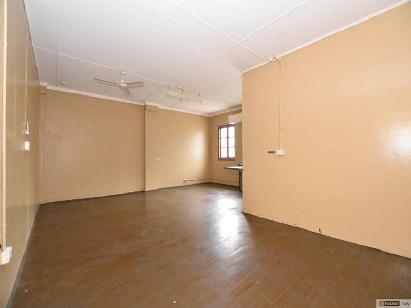 49 Bryant Street, Tully QLD 4854