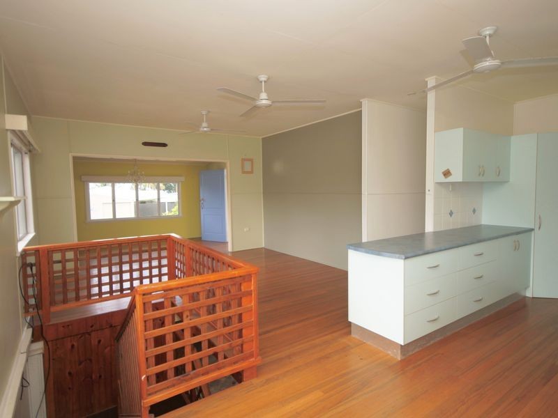 10 Hargreave Street, Kurrimine Beach QLD 4871