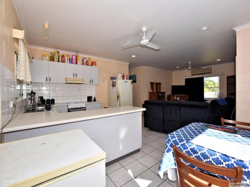 102 Tully Heads Road, Tully Heads QLD 4854