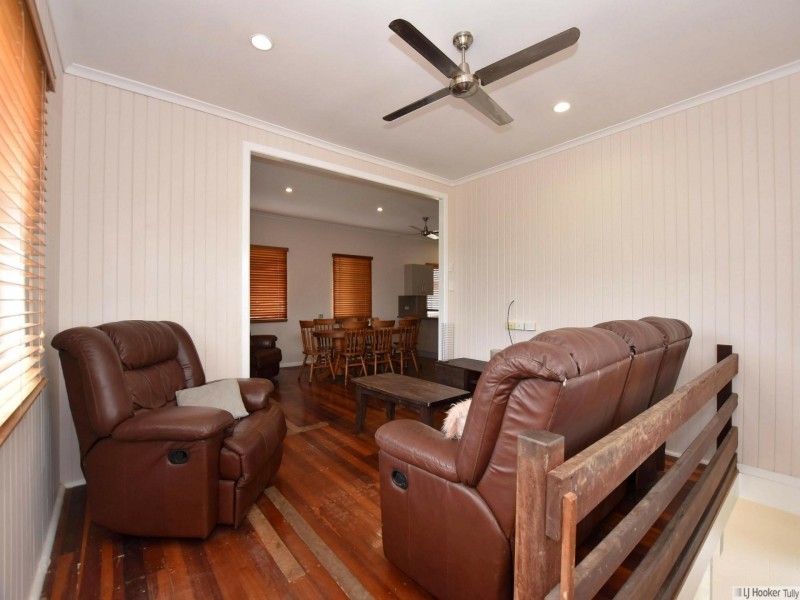 12 Briggs Street, Tully QLD 4854